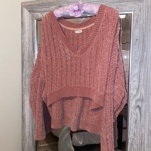 UO Light Pink Cropped Oversized Sweater